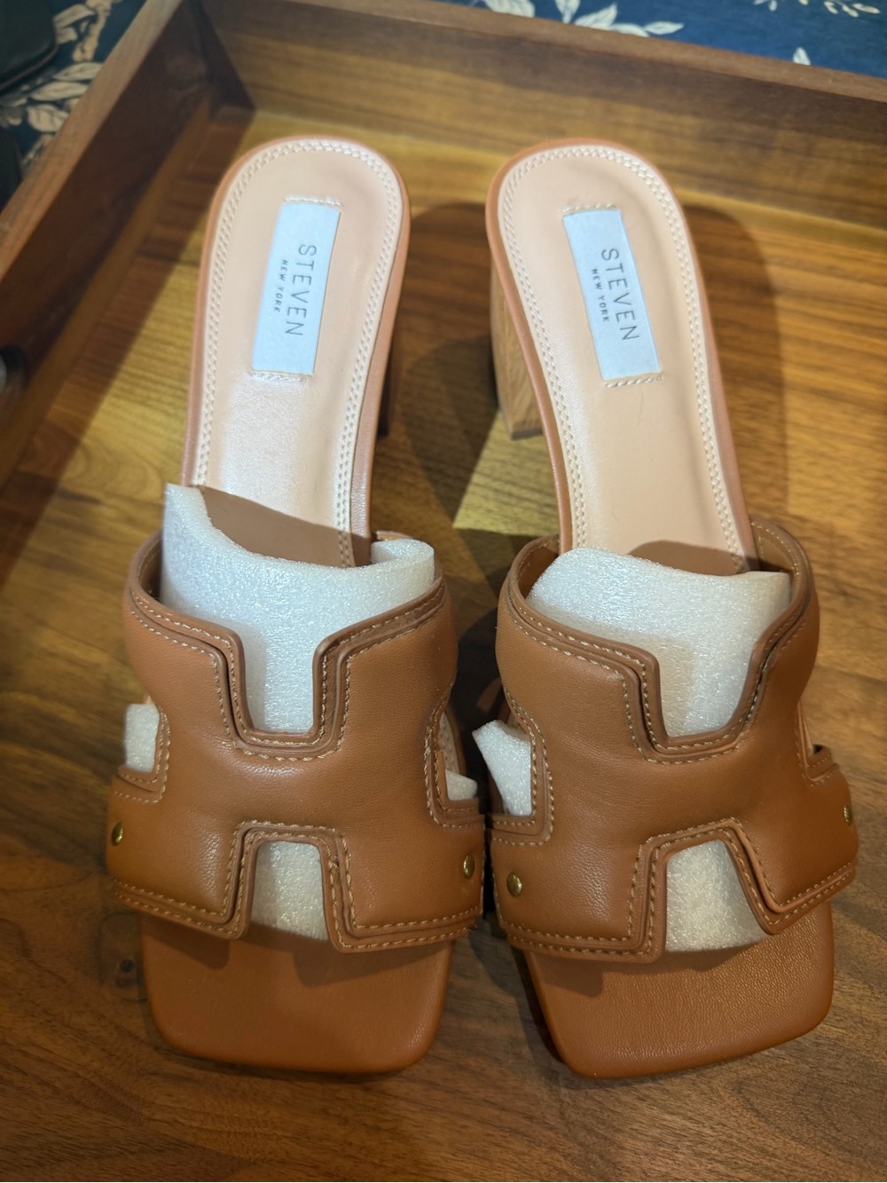 Steven Shoes SZ 9.5 never worn no tags